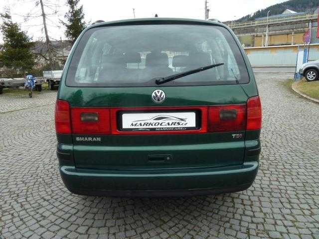 Volkswagen Sharan VAN 85kW nafta 200008
