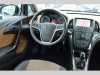 Opel Astra kombi 121kW nafta 201209