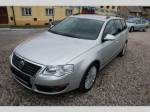 Volkswagen Passat kombi 103kW nafta 200807