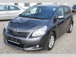 Toyota Verso kombi 93kW nafta 201208