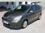 Toyota Corolla Verso kombi 100kW nafta 200704