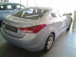 Hyundai Elantra sedan 97kW benzin 2013