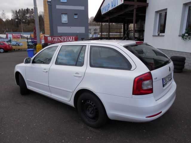 Škoda Octavia kombi 77kW nafta 201108