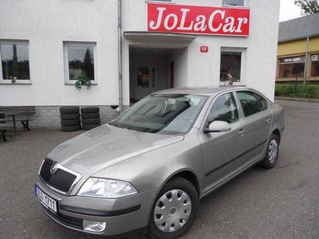 Škoda Octavia hatchback 75kW benzin 200704