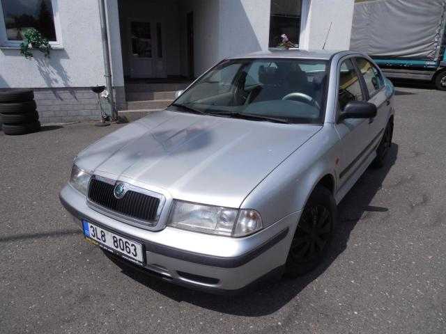 Škoda Octavia hatchback 55kW benzin 199701