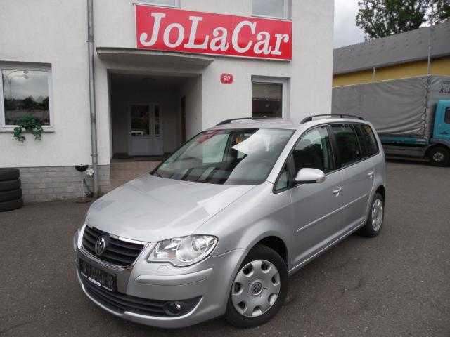 Volkswagen Touran kombi 77kW nafta 200702