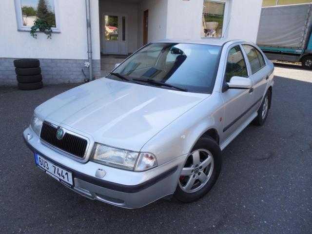 Škoda Octavia hatchback 92kW benzin 199905