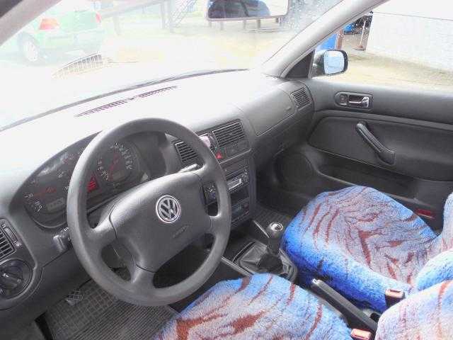 Volkswagen Golf hatchback 74kW nafta 200204