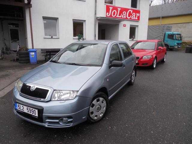 Škoda Fabia hatchback 44kW benzin 200202