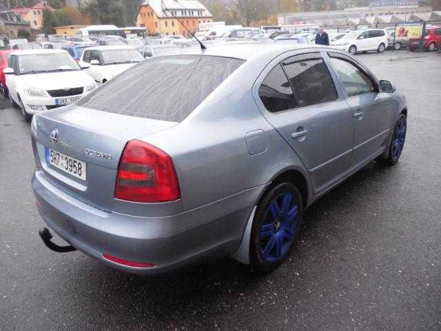 Škoda Octavia hatchback 77kW nafta 200505