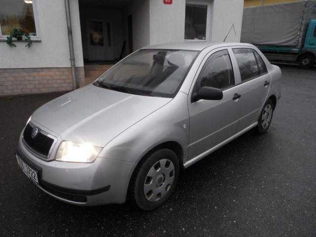 Škoda Fabia sedan 50kW benzin 200303