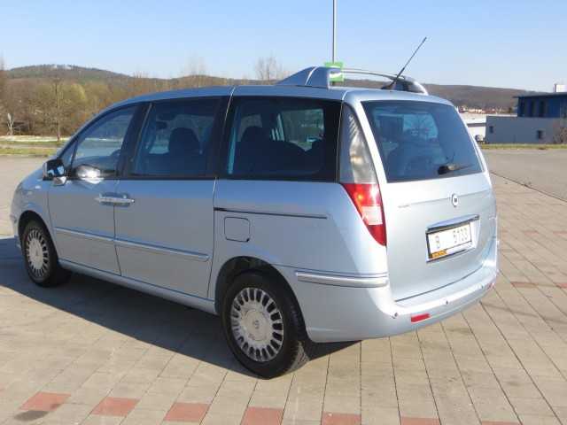 Lancia Phedra MPV 94kW nafta 2005