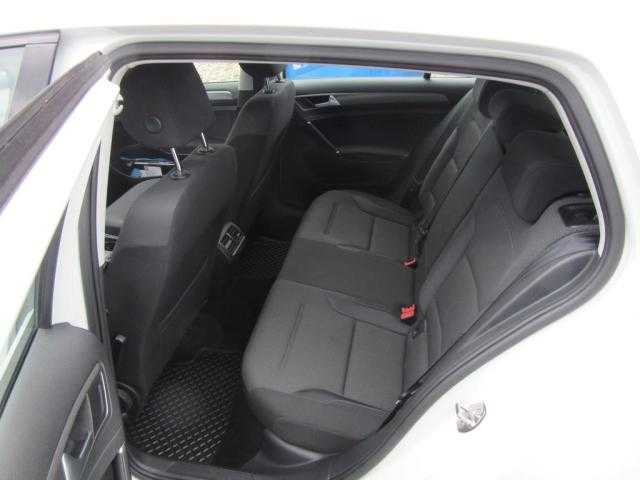 Volkswagen Golf hatchback 90kW benzin 201311