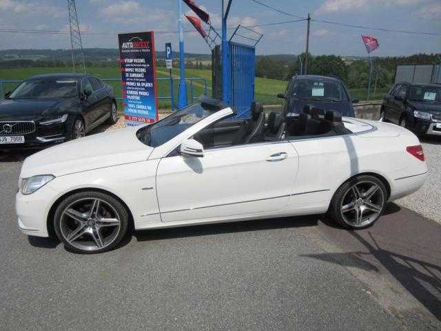 Mercedes-Benz Třídy E kabriolet 170kW nafta 2011