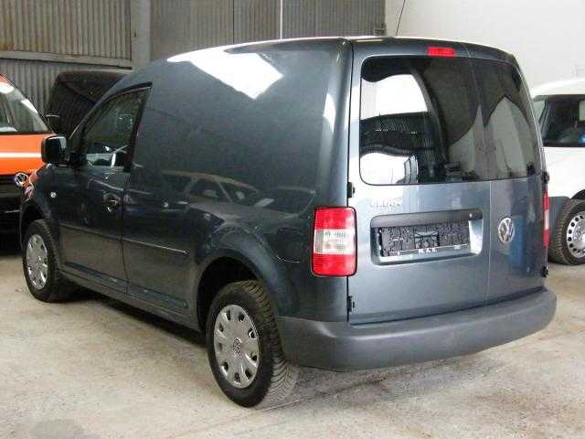 Volkswagen Caddy pick up 77kW nafta 2008