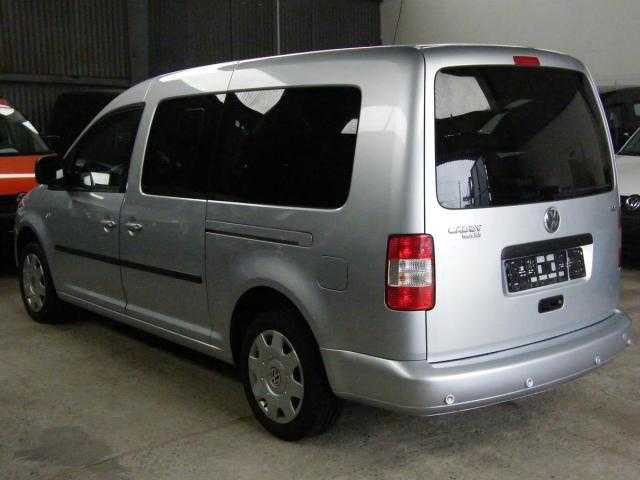 Volkswagen Caddy MPV 77kW nafta 2009