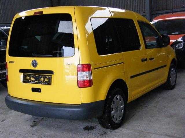 Volkswagen Caddy pick up 77kW nafta 2007