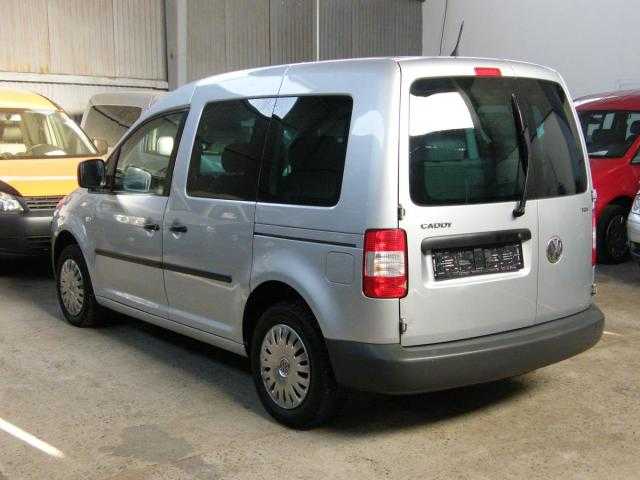 Volkswagen Caddy MPV 77kW nafta 2005