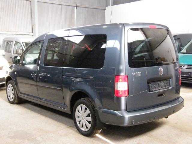 Volkswagen Caddy MPV 103kW nafta 2010