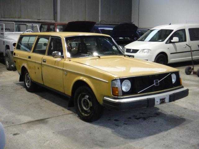 Volvo Ostatní kombi 72kW benzin 1977