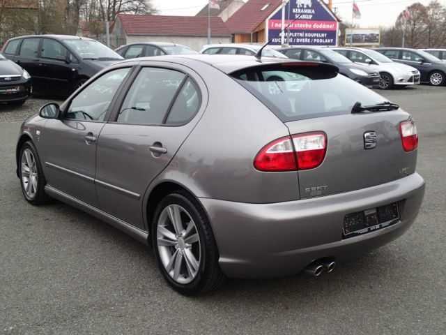 Seat Leon hatchback 110kW nafta 200501