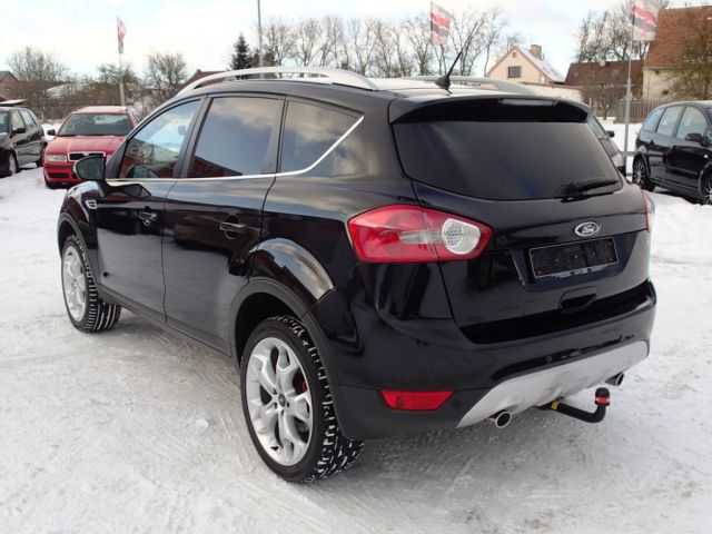 Ford Kuga kombi 103kW nafta 201011