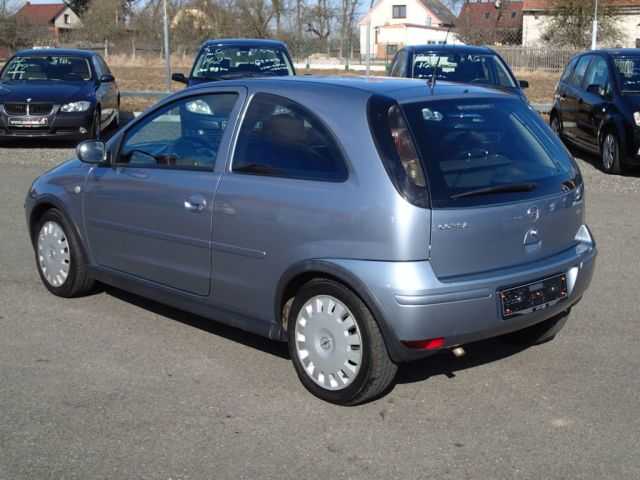 Opel Corsa hatchback 59kW benzin 200506