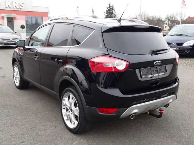 Ford Kuga kombi 103kW nafta 201011