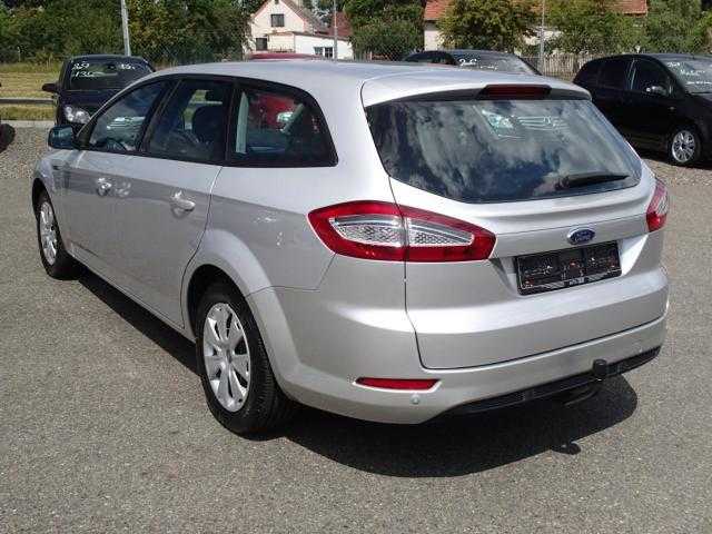 Ford Mondeo kombi 103kW nafta 201305