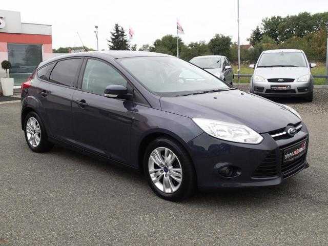 Ford Focus hatchback 85kW nafta 201106