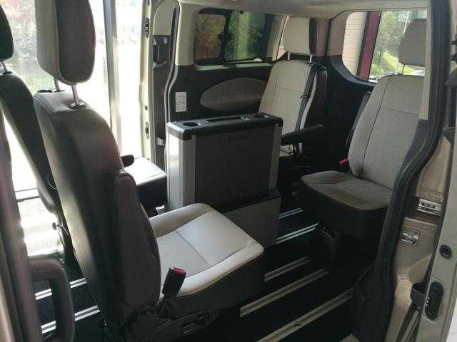 Ford Tourneo Custom MPV 125kW nafta 2017