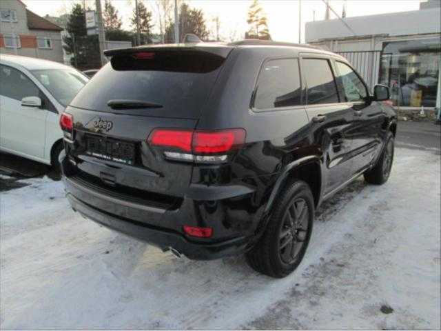 Jeep Grand Cherokee SUV 177kW nafta 201701