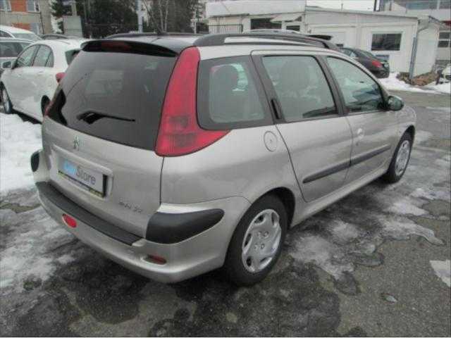 Peugeot 206 kombi 50kW nafta 200309