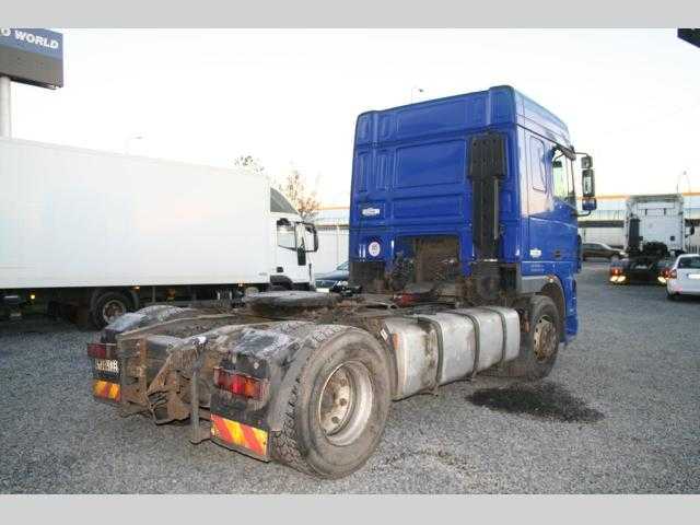 DAF XF 95.480 RETARDER HYDRAULIKA tahač 355kW nafta 2004