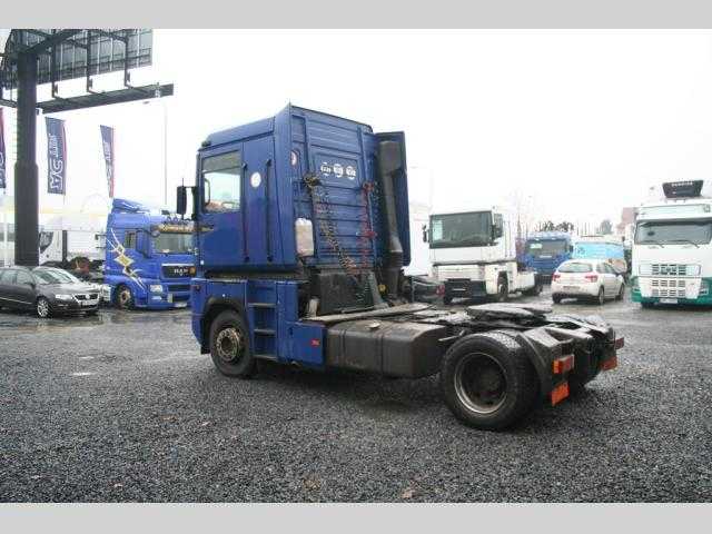 Renault MAGNUM 390.19 MACK MANUAL tahač 287kW nafta 2000