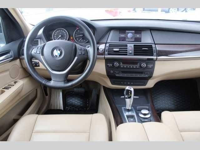 BMW X5 SUV 173kW nafta 2009