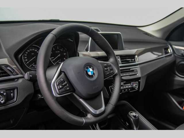 BMW X1 SUV 110kW nafta 2017