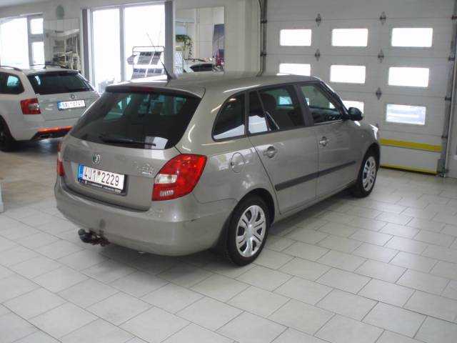 Škoda Fabia kombi 77kW benzin 201007