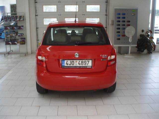 Škoda Fabia hatchback 44kW benzin 200802
