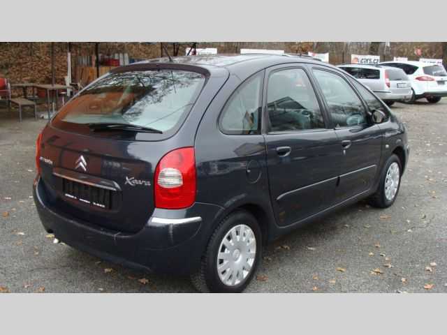 Citroën Xsara Picasso kombi 80kW nafta 200706