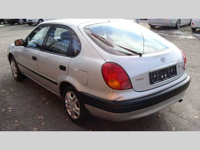 Toyota Corolla hatchback 71kW benzin 200101