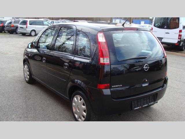 Opel Meriva MPV 66kW benzin 200602