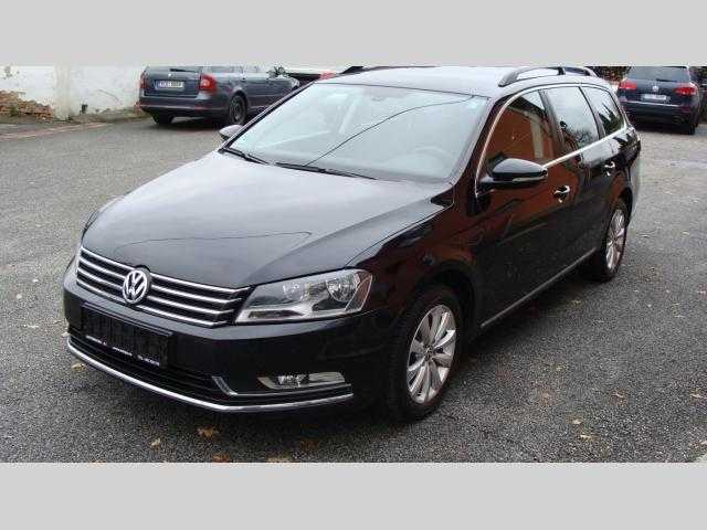 Volkswagen Passat kombi 103kW nafta 201202