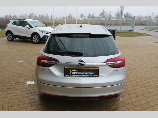 Opel Insignia kombi 96kW nafta 201505