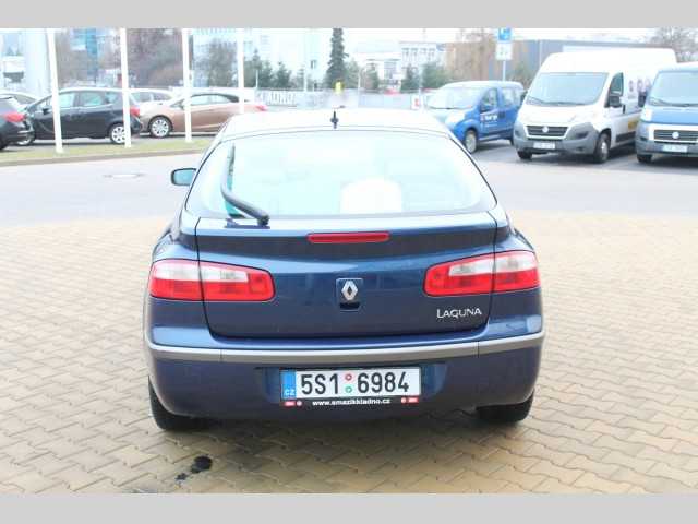 Renault Laguna liftback 88kW nafta 2002