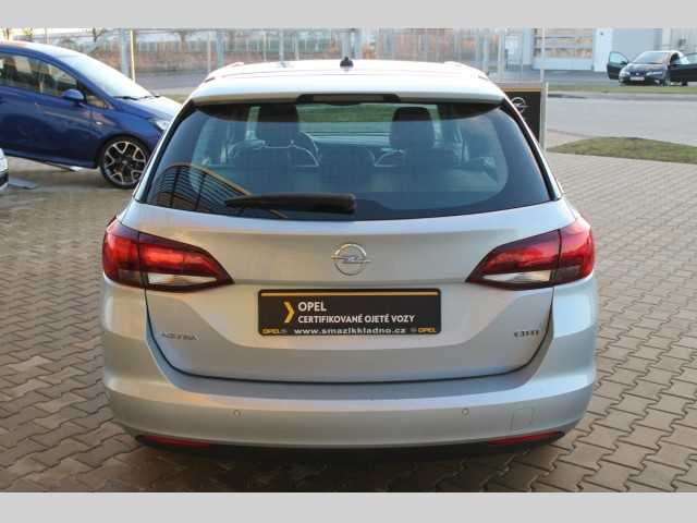 Opel Astra kombi 100kW nafta 2016