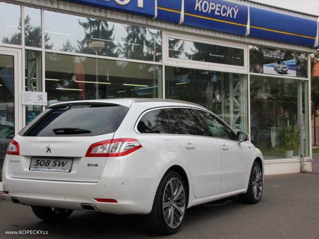 Peugeot 508 kombi 133kW nafta 2017