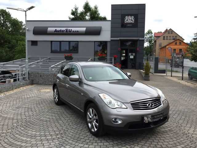 Infiniti EX37 SUV 235kW benzin 2010