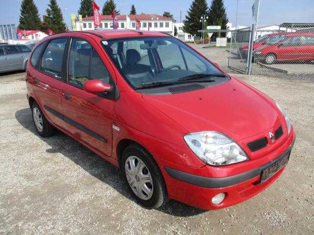 Renault Scénic MPV 70kW benzin 200212