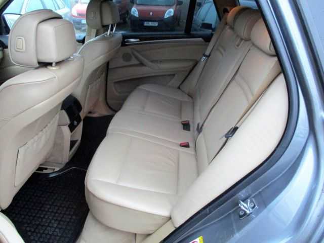 BMW X5 SUV 173kW nafta 200902